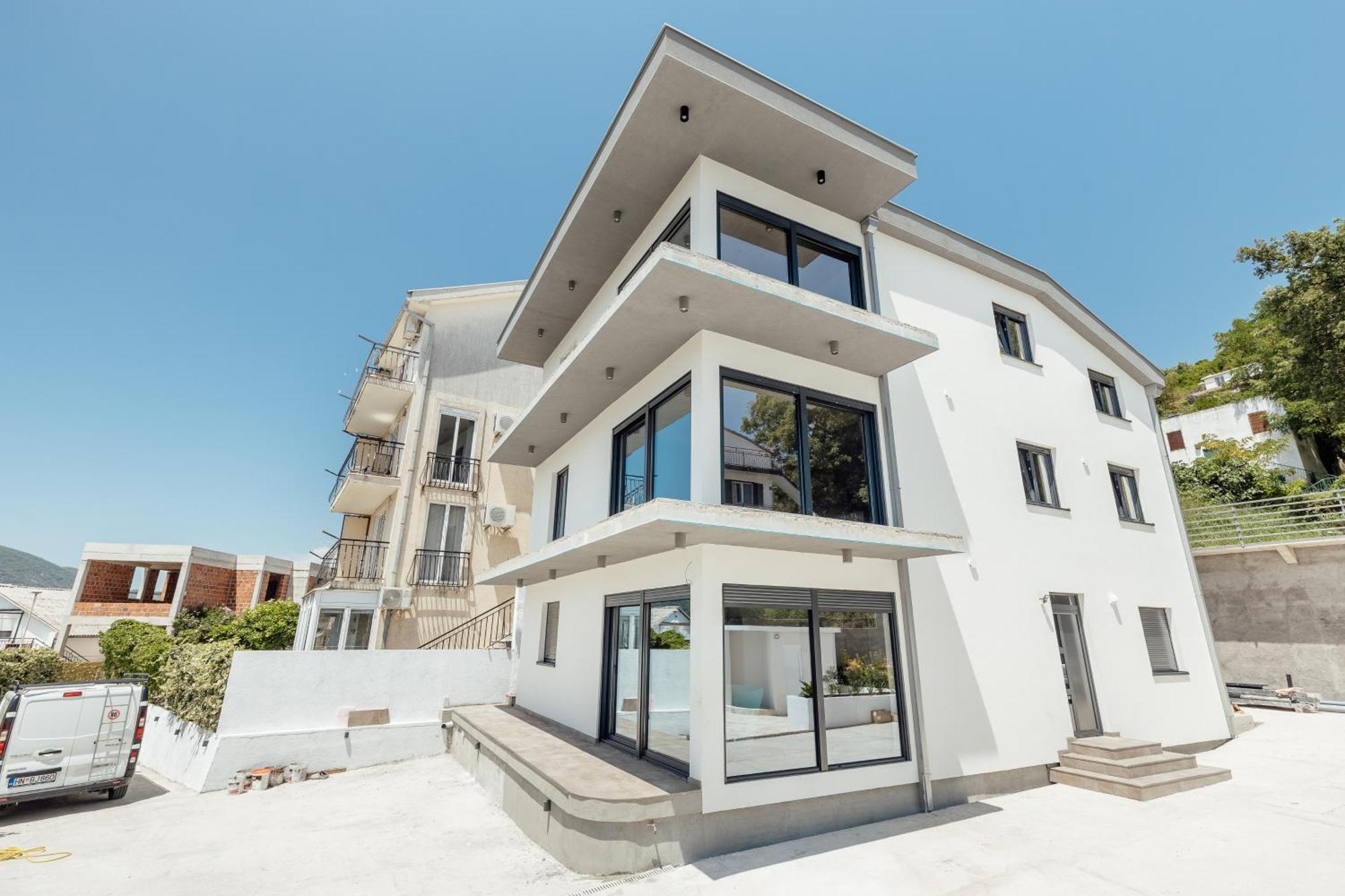 Magnolija Apartmani 伊加洛 外观 照片